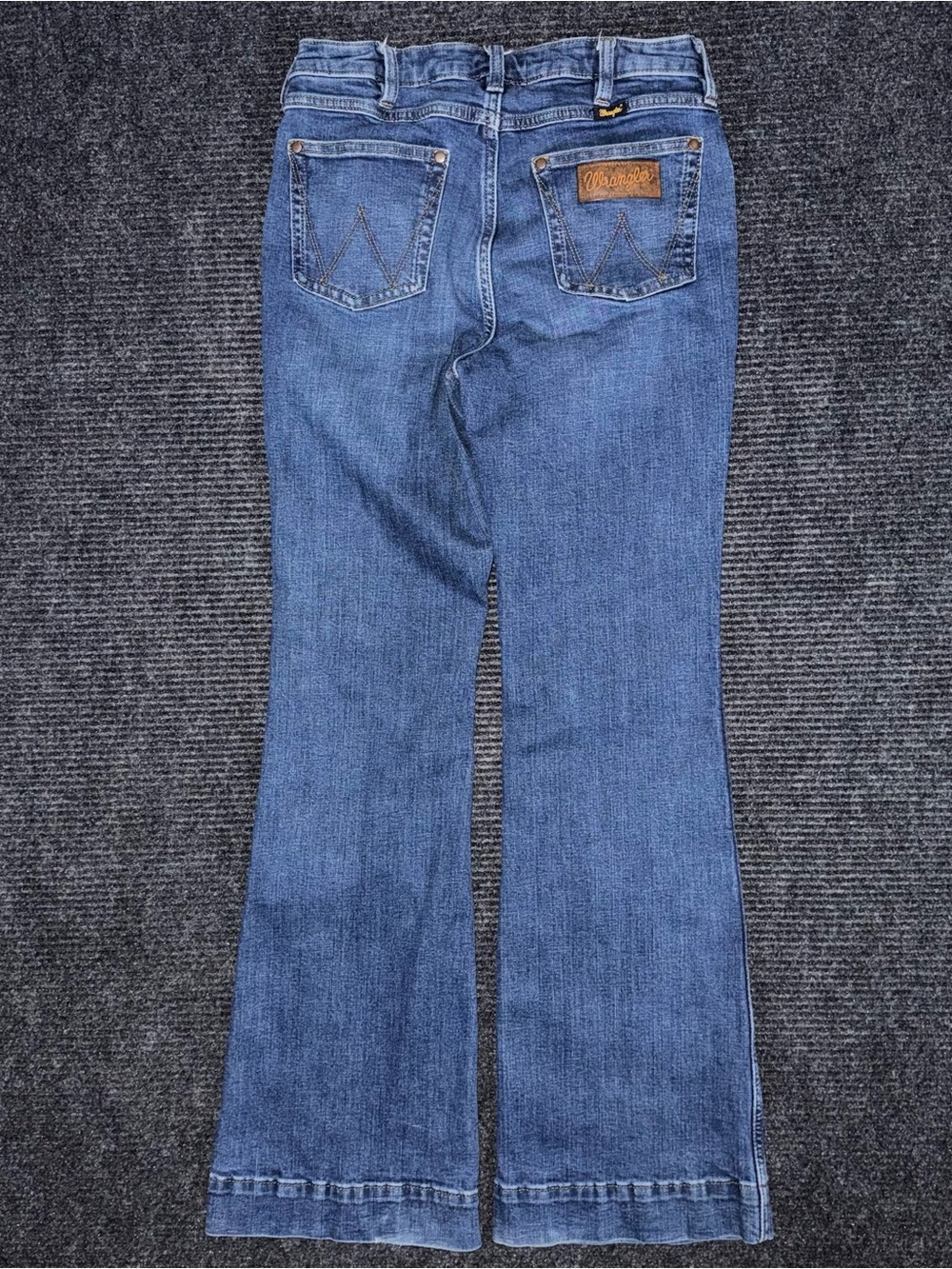Wrangler Retro High Rise Trouser Jeans Dark Wash Denim Womens Size 28x34 Western - Picture 3 of 8